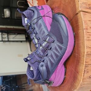 Salomon Sneakers